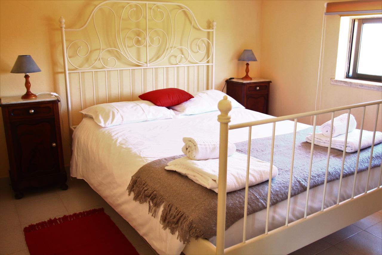 Casa Da Horta Bed & Breakfast การาปาเตย์รา ภายนอก รูปภาพ